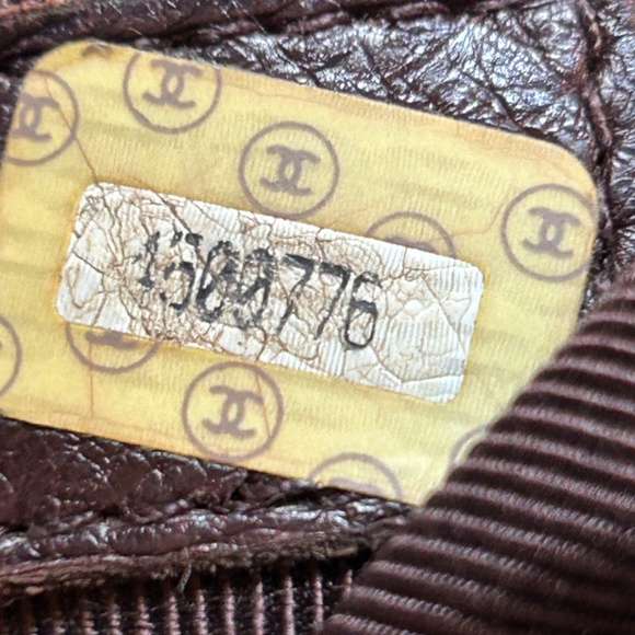 Vintage Chanel Chain Handle Caviar Brown Logo Bag Tote - Picture 11 of 16